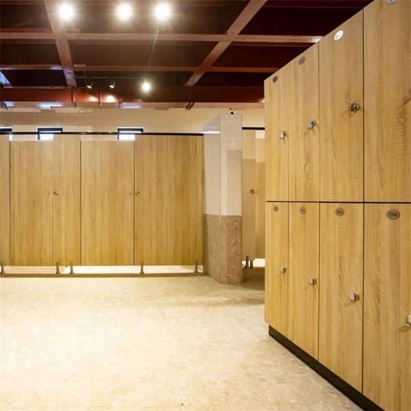 Pure Fitness Lower Gym